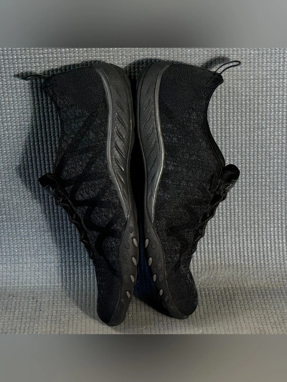 SKECHERS Relaxed Fit Breathe-Easy Infi-Knity Black Comfort Shoes Women Size 7.5